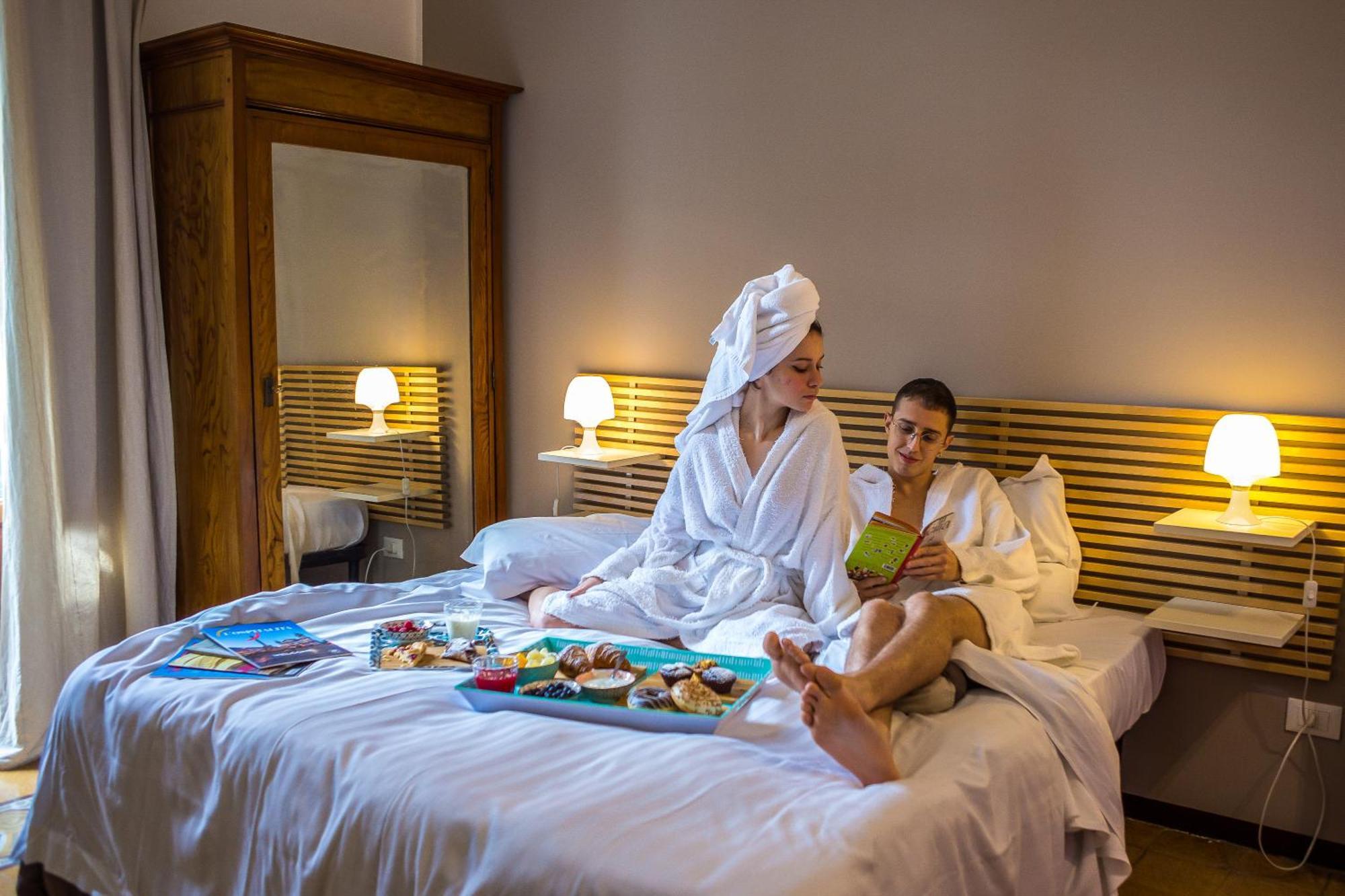 팔레르모 아이 비체레 B&B 외부 사진